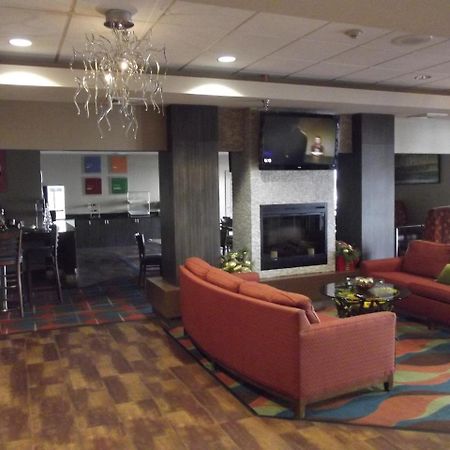 Junction City Inn & Suites Екстериор снимка